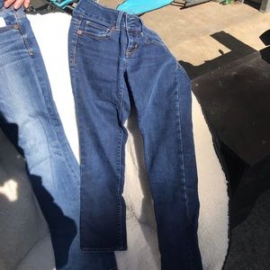 SOLD American Eagle Artist Cropped Jeans Size 0
